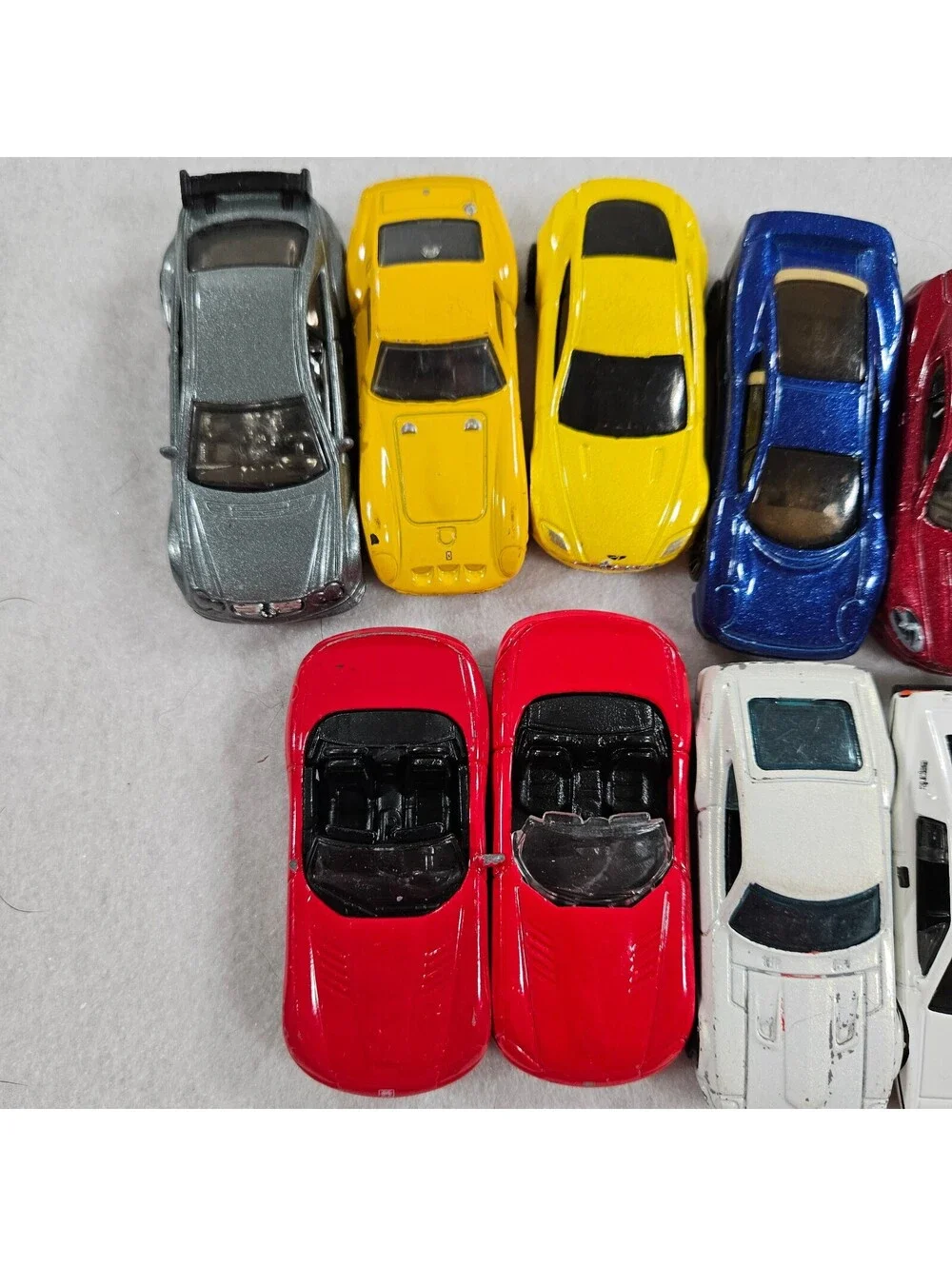 Lot of 10 Diecast Sports Cars 1:64 Mixed Makes Ferrari Porsche Corvette Aston
